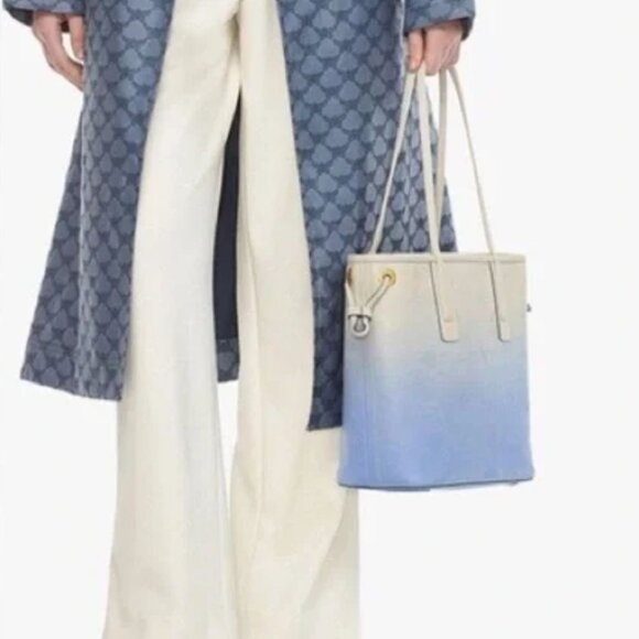 MCM Gradation Monogram Liz Small Shopper Bag - Della Robbia Blue - Picture 7 of 7